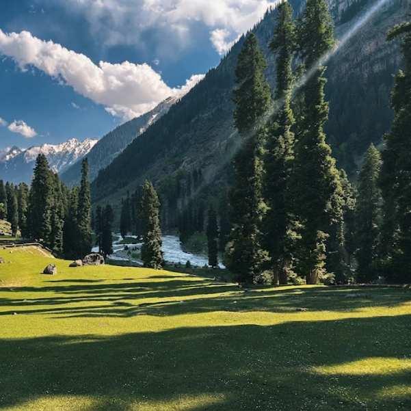 offbeat places in Kashmir