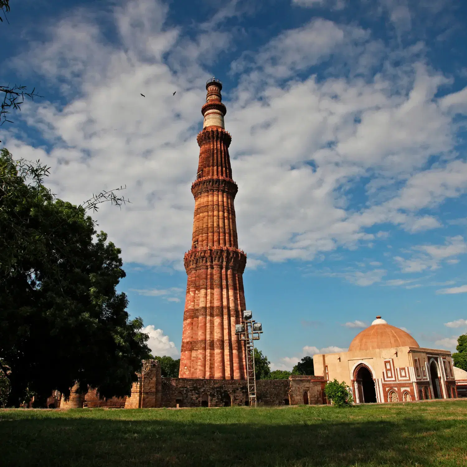  Qutub Minar, Delhi