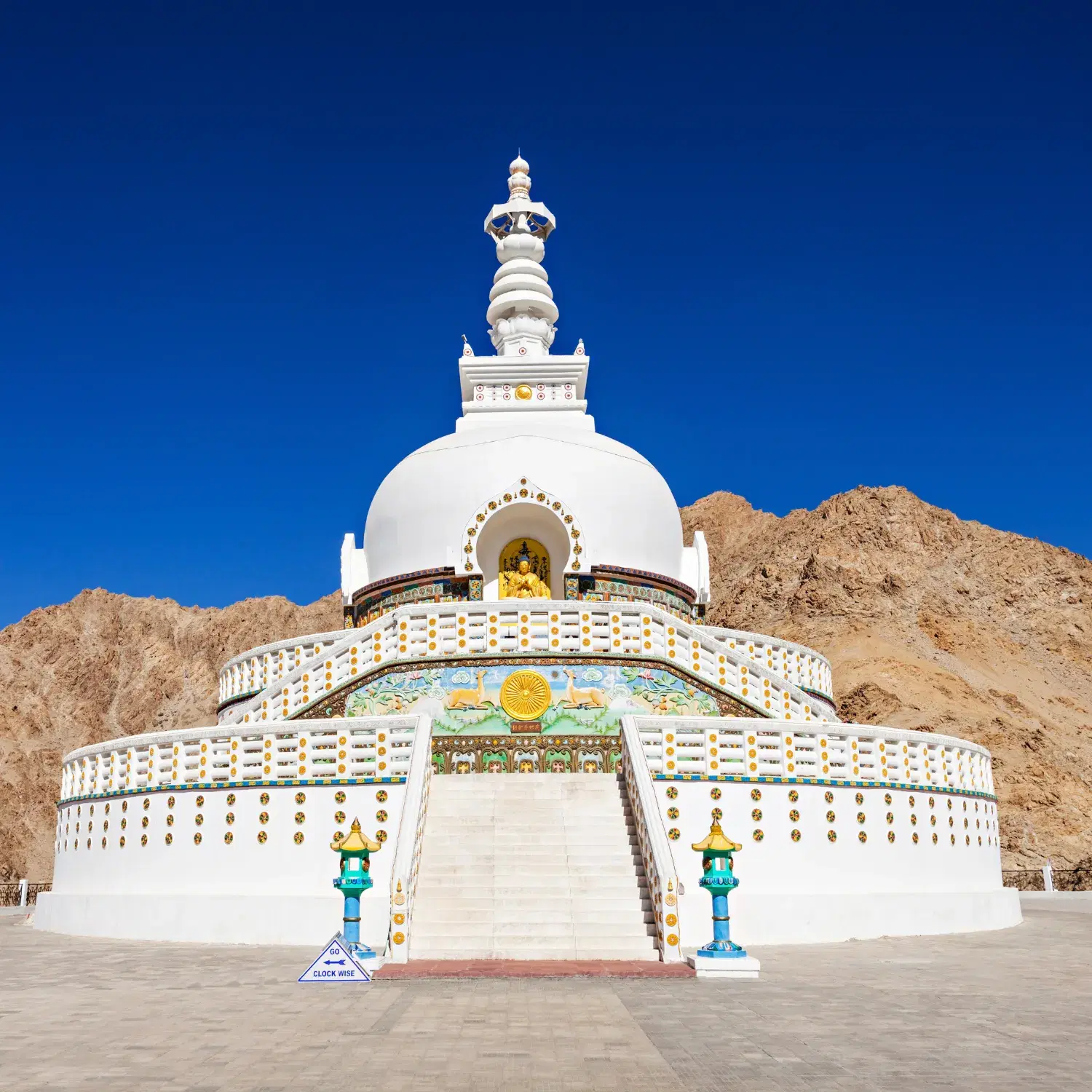  Shanti Stupa
