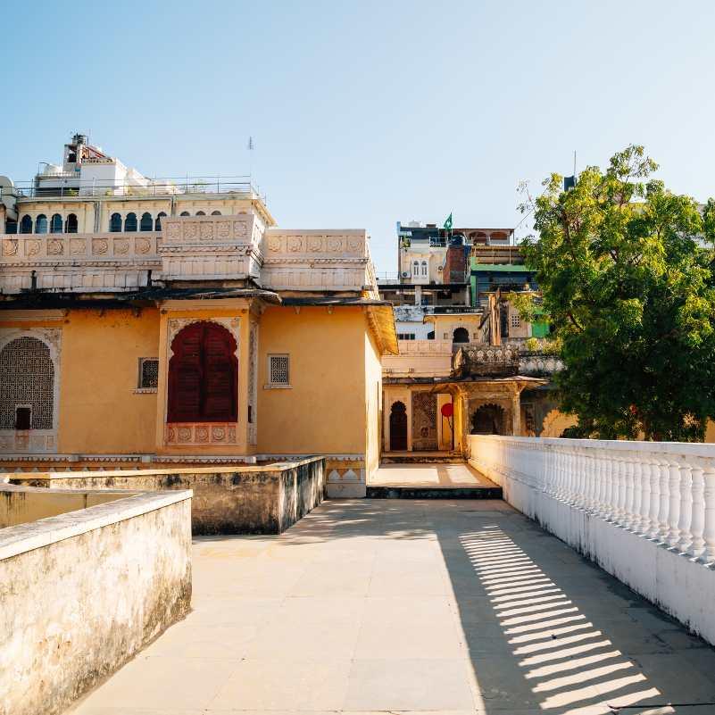 Museum displays at Bagore Ki Haveli in Udaipur.jpg