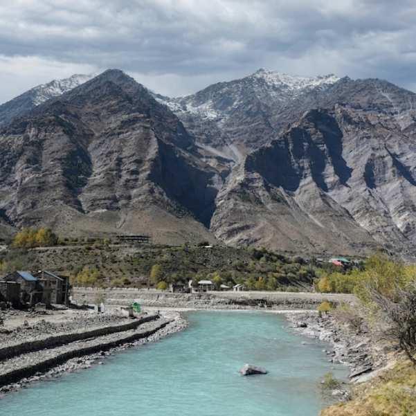 Manali to Sissu Road Trip