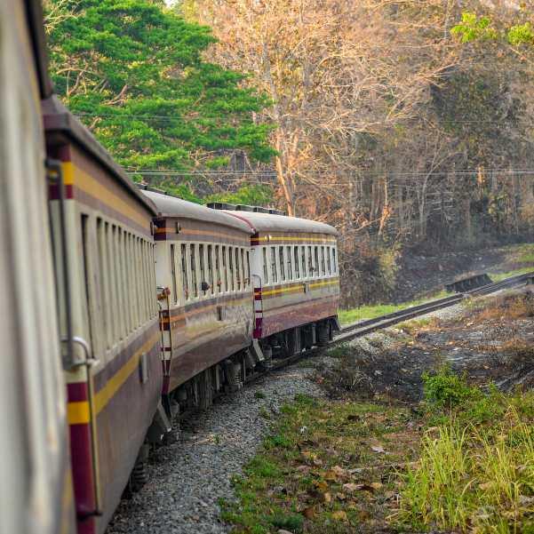 kalka to shimla toy train