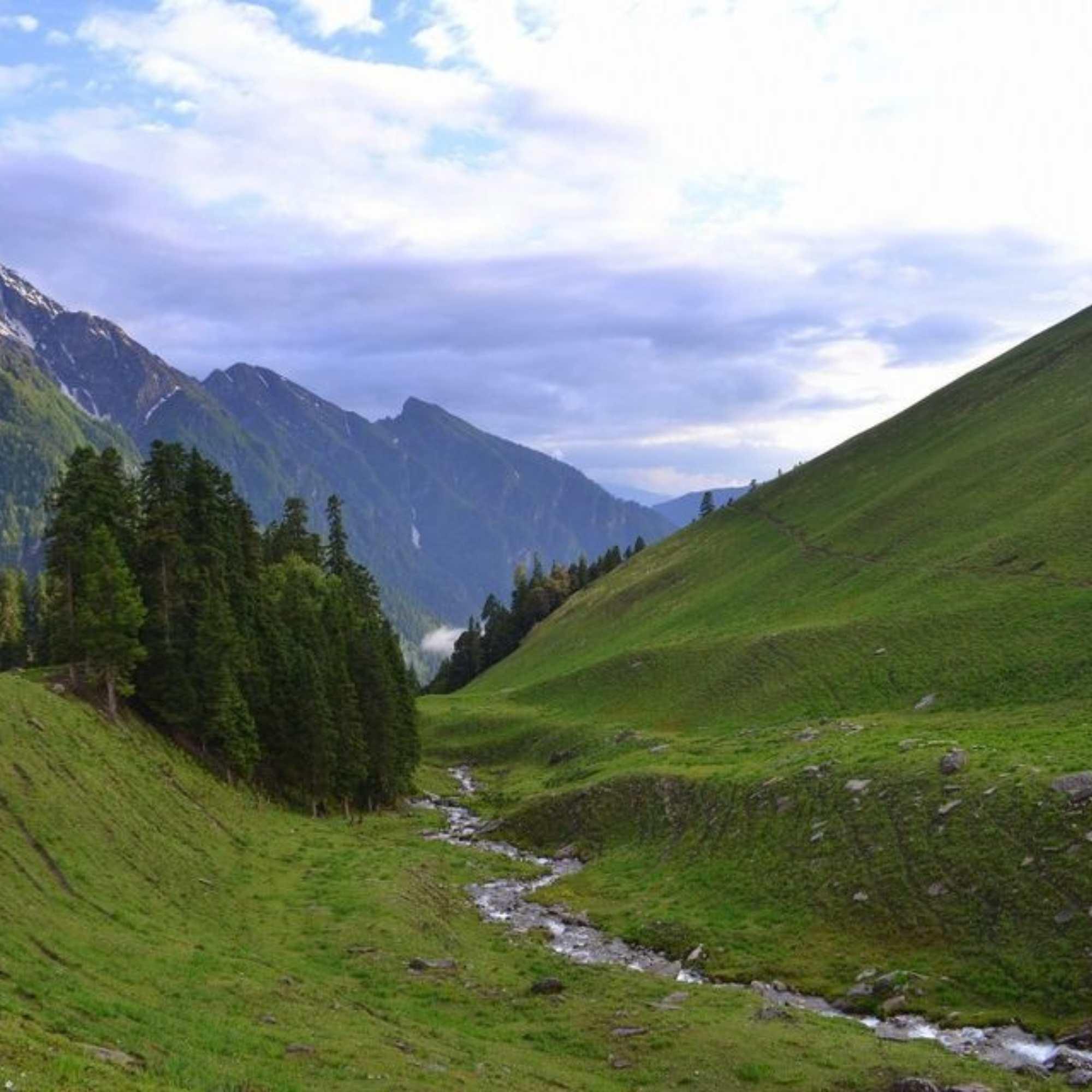 Treks in Pabbar Valley