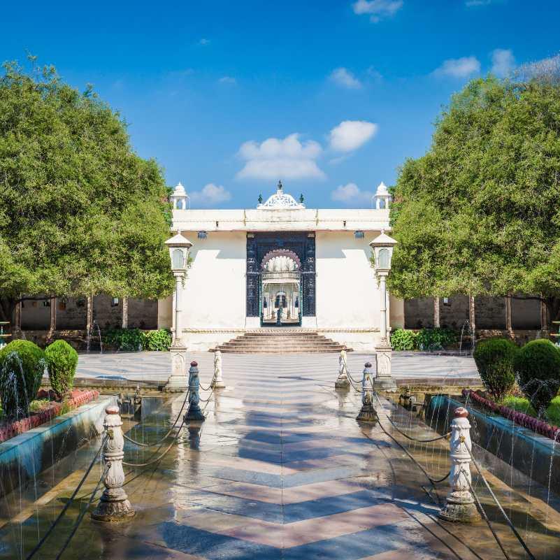 Traditional Rajasthani garden architecture in Udaipur.jpg