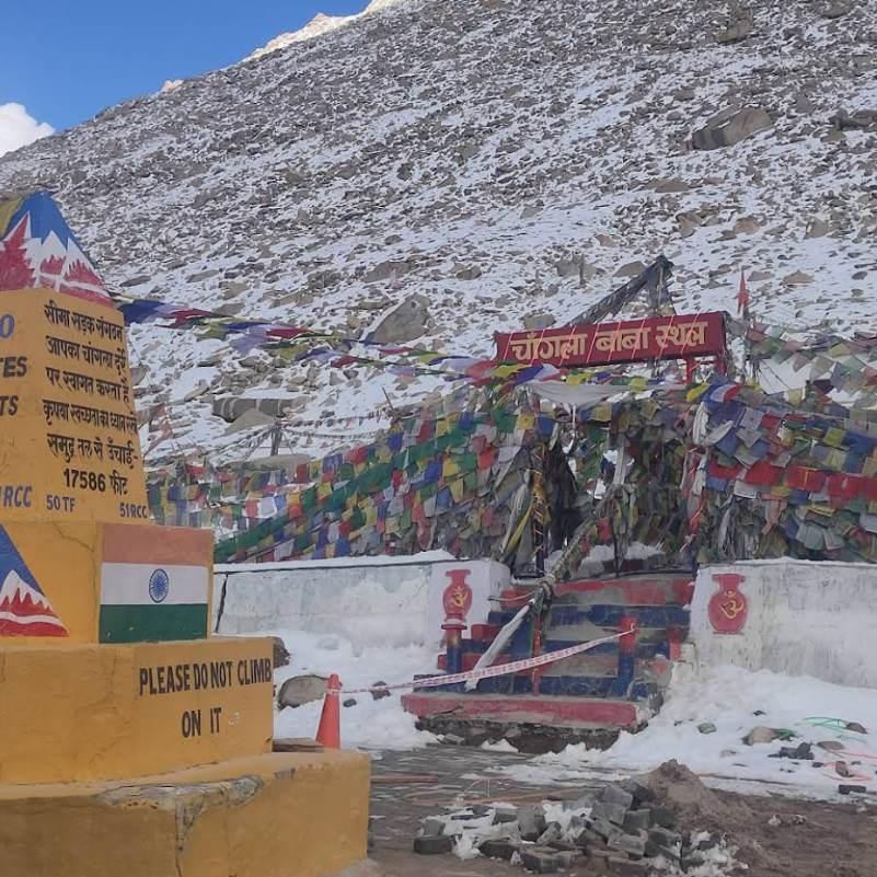Chang La Pass