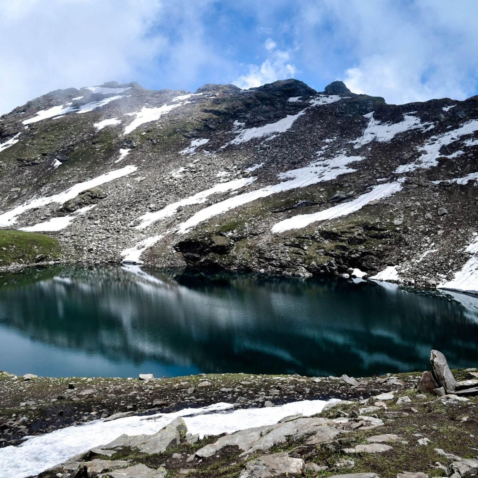 Snow covered trail on the Bhrigu Lake trek near Manali