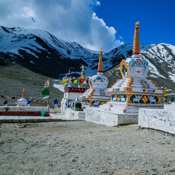 Kunzum Pass at 4,551 m on NH505 between Lahaul and Spiti