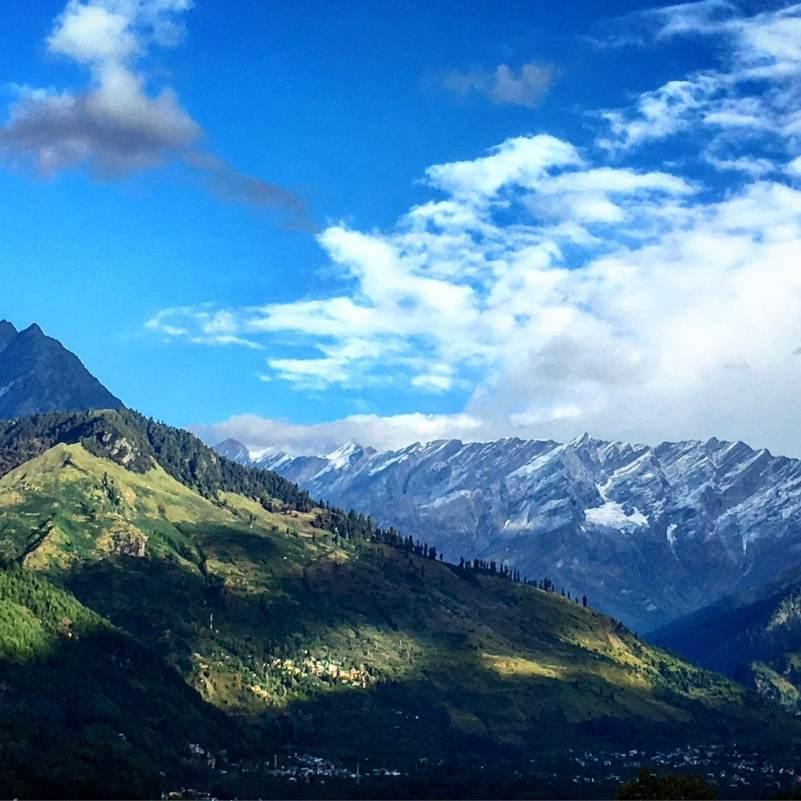 Misty mountain views from Gulaba near Manali